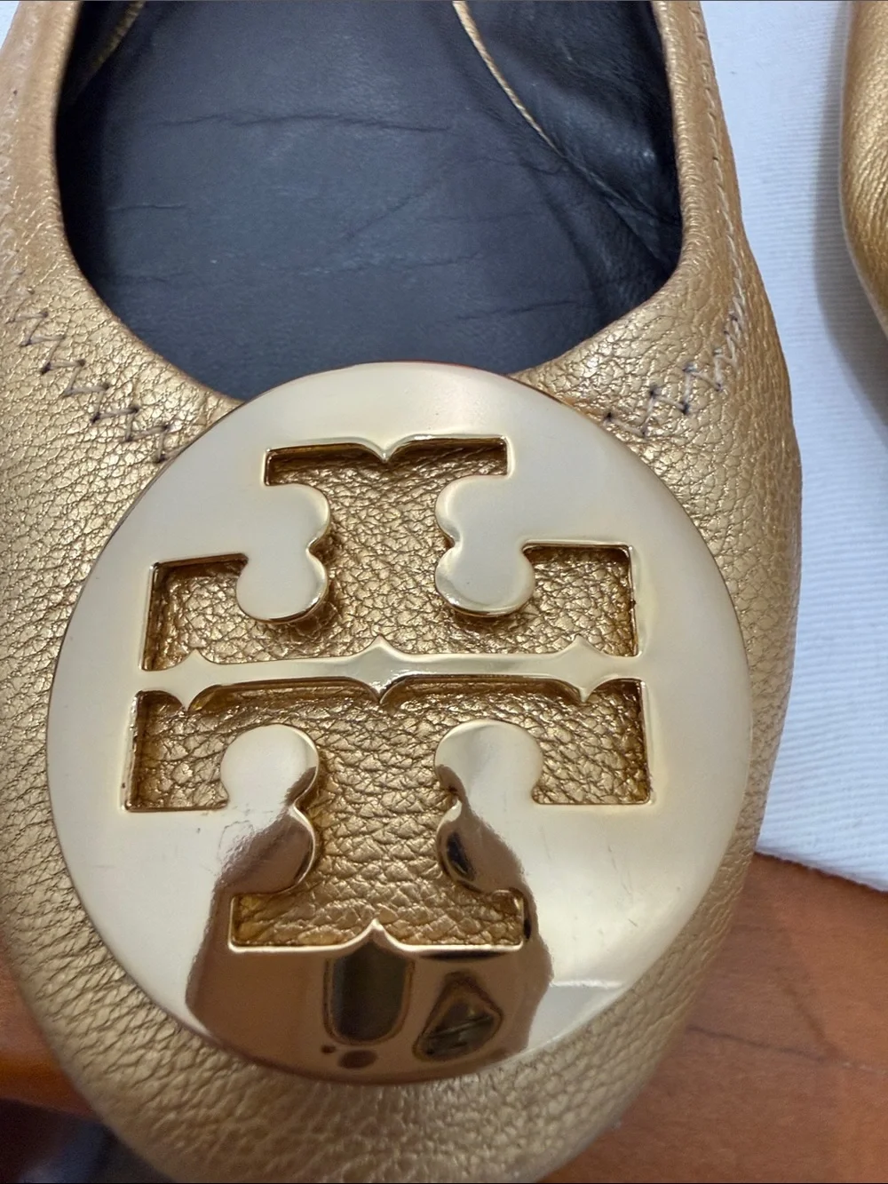 Tory Burch Metallic Gold Logo Round-Toe Ballet Flats
